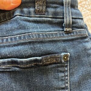 Women’s 7 for all mankind jeans size 29
